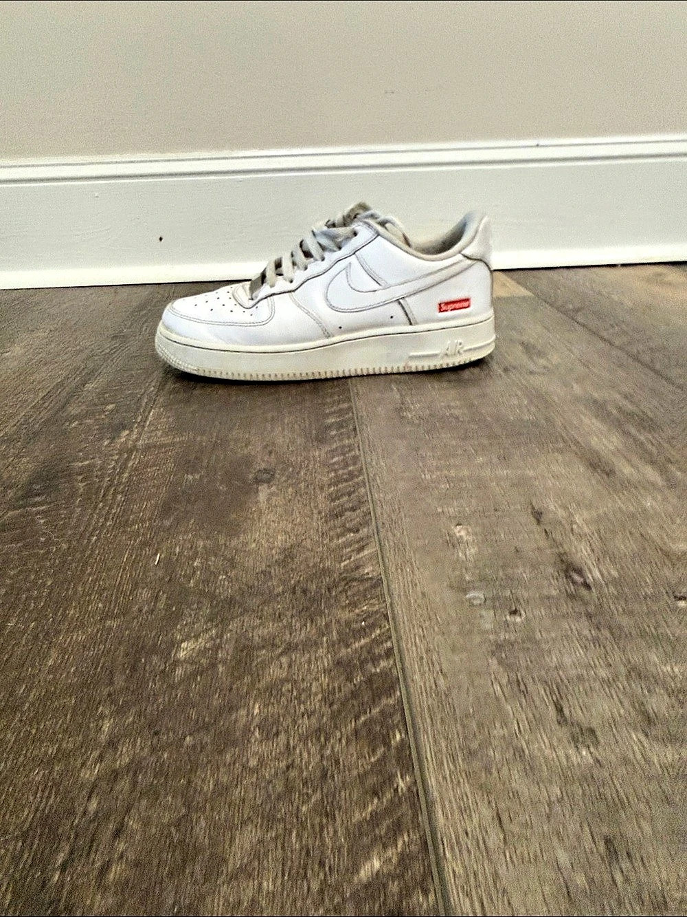 Nike Air Force 1 White supreme Sneakers